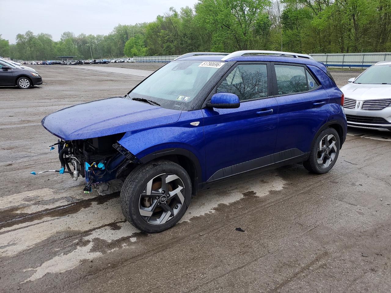 Salvage Hyundai VENUE Image