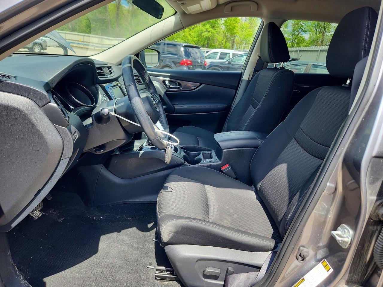 Nissan Rogue Sv