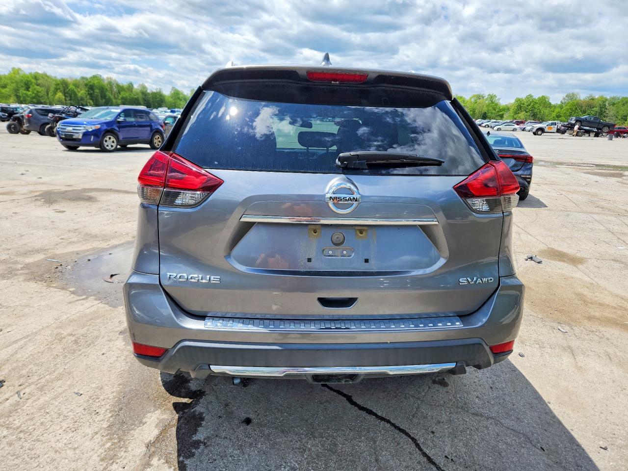 Nissan Rogue Sv