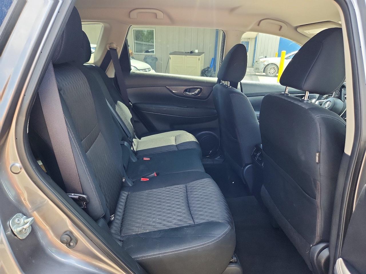 Nissan Rogue Sv