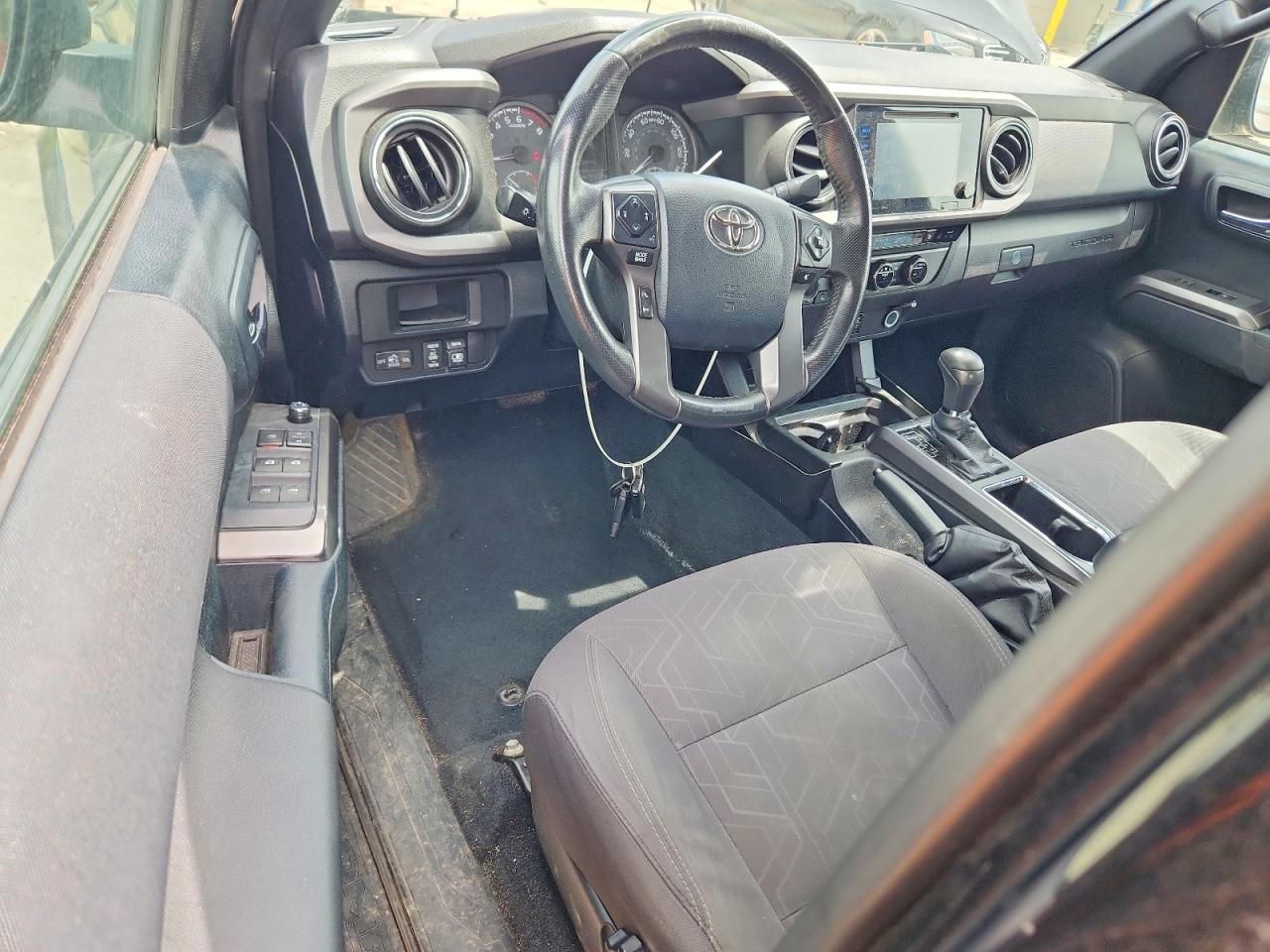 Toyota Tacoma Sr5 V6