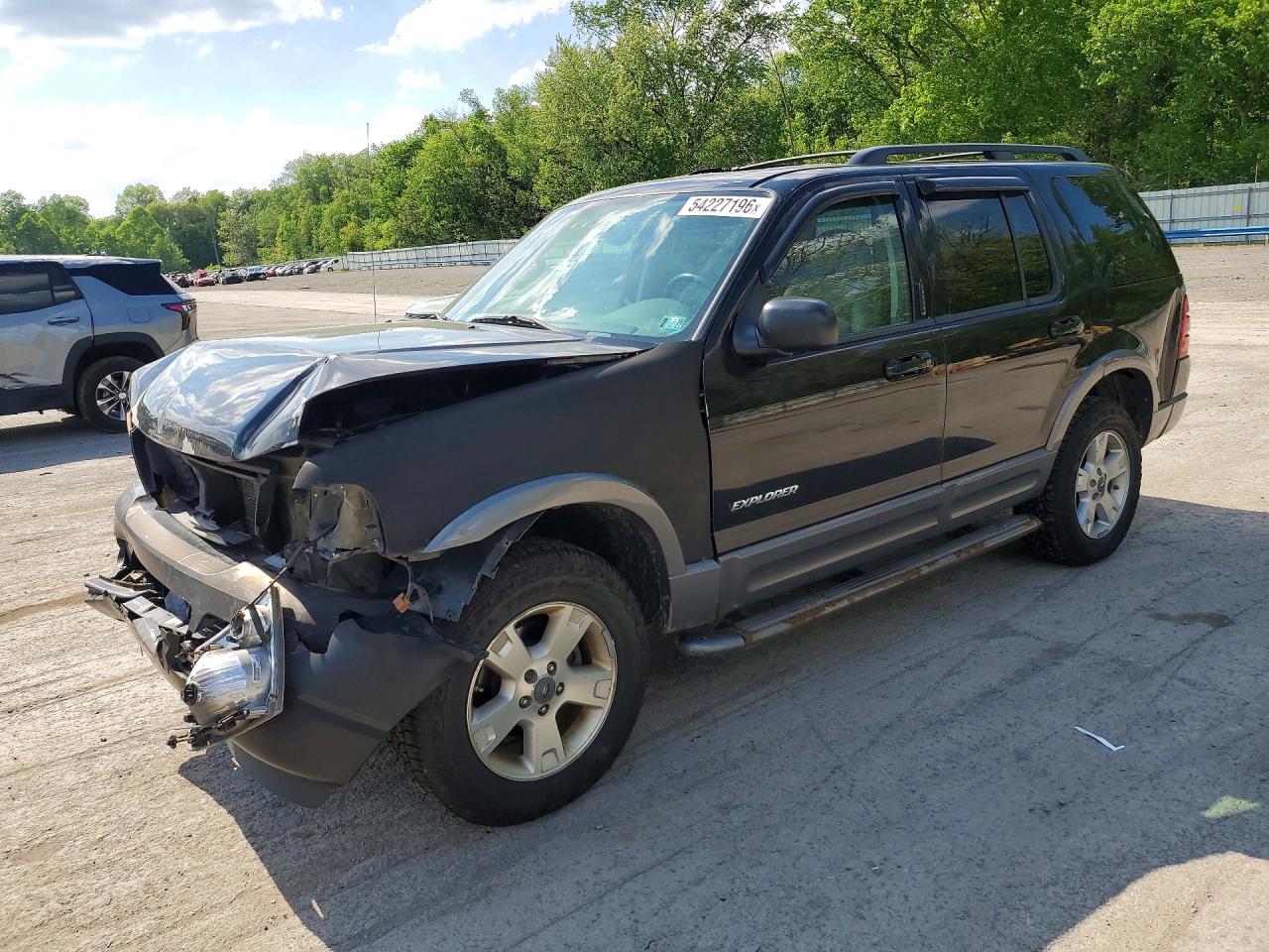 Salvage Ford Explorer Image