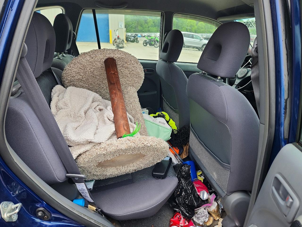 Toyota RAV4 Base