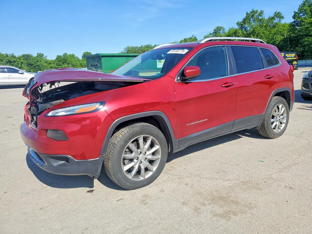 Salvage Jeep Cherokee Image