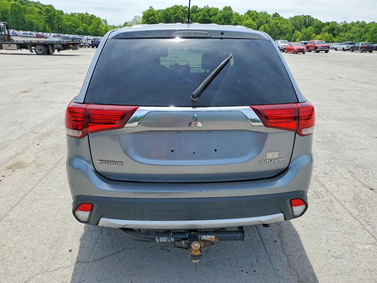 Mitsubishi Outlander Es