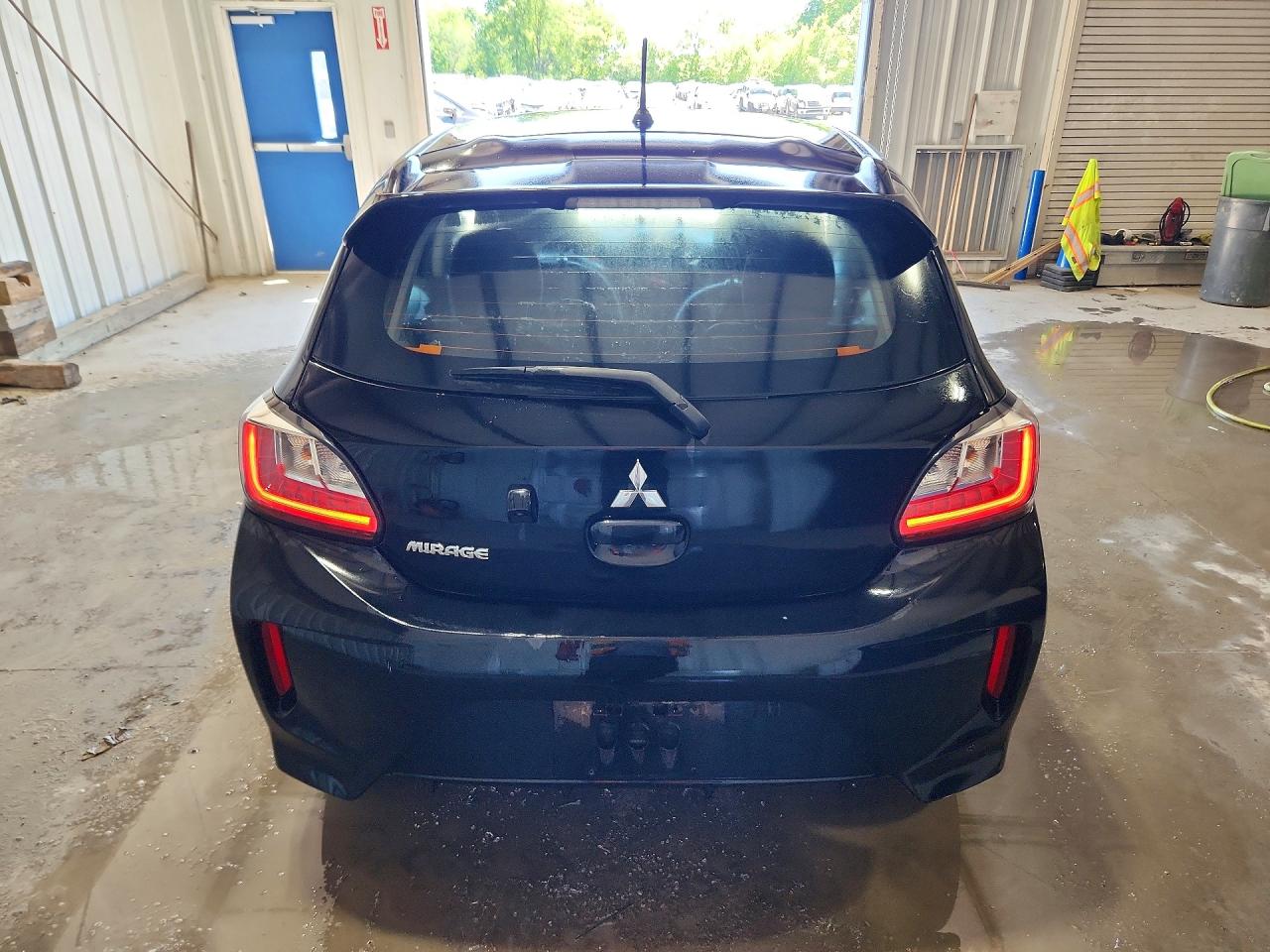 Mitsubishi Mirage Es