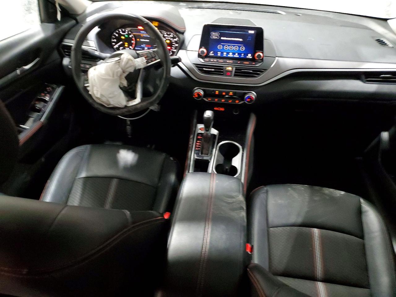 Nissan Altima Sr