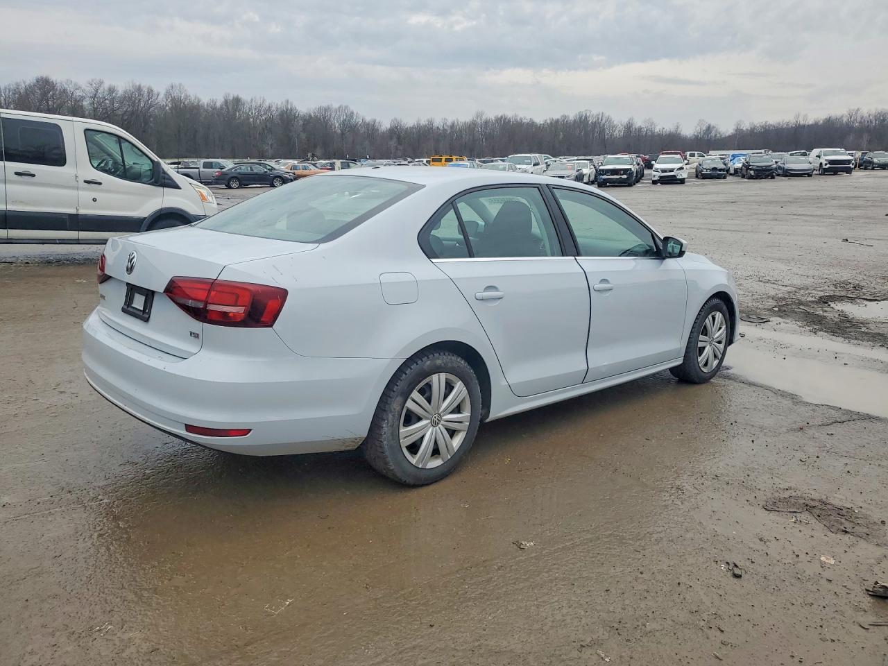 Volkswagen Jetta S