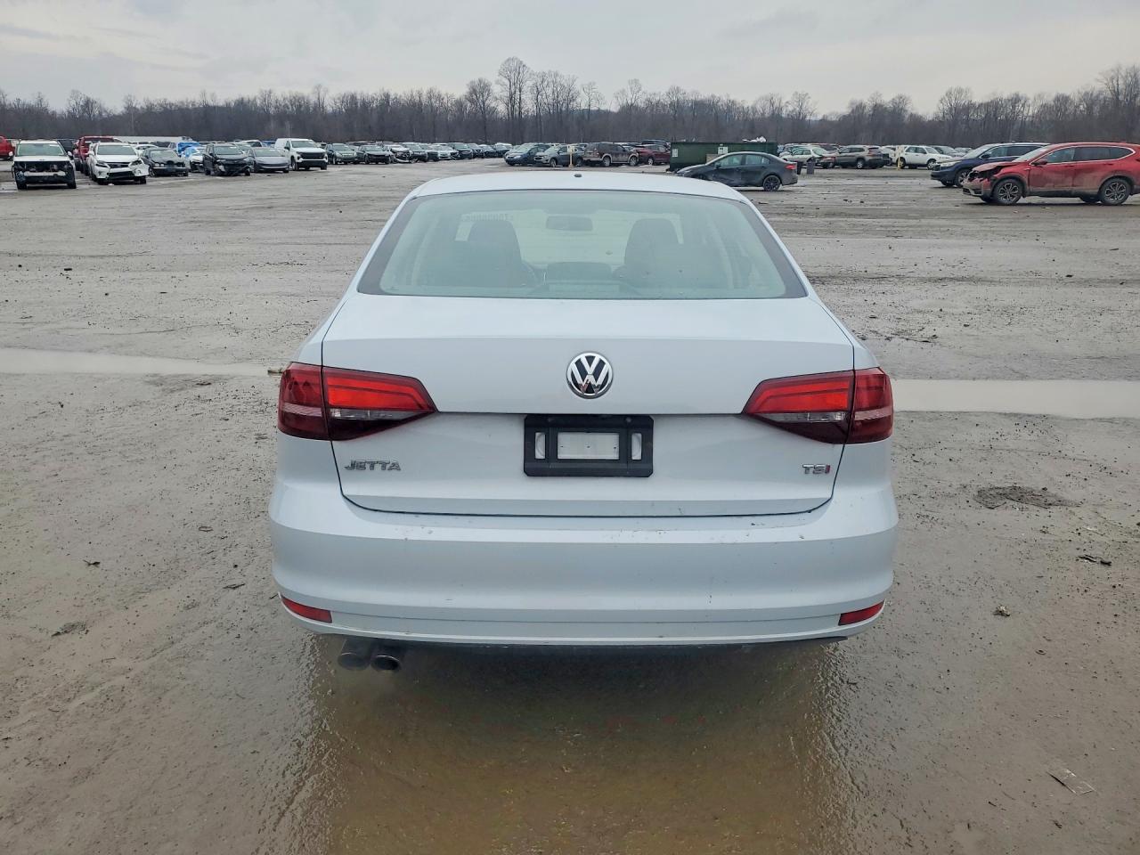 Volkswagen Jetta S