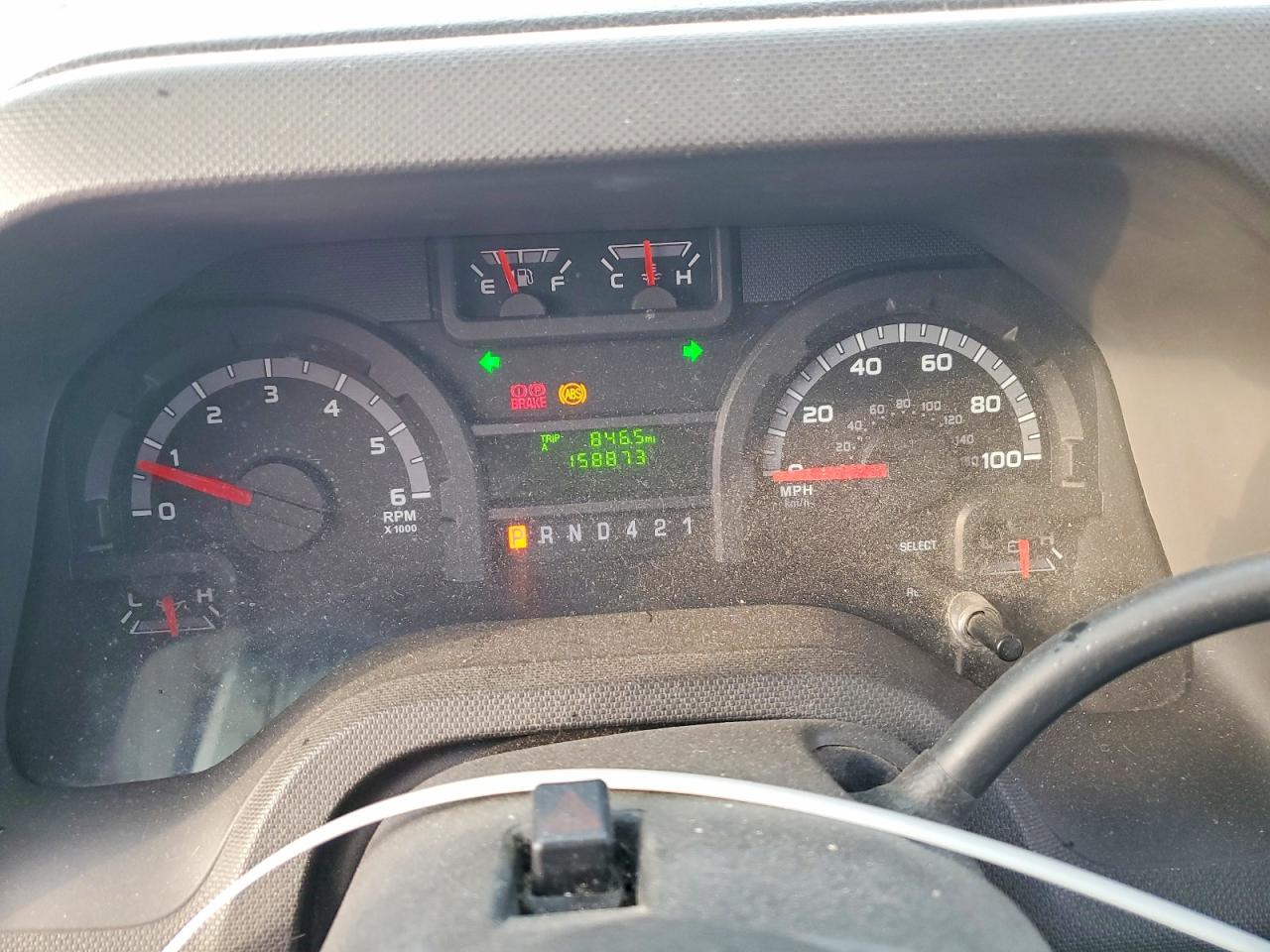 Ford Econoline E350 Super Duty Cutaway Van