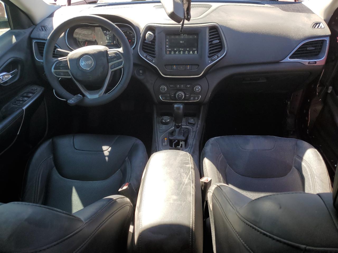 Jeep Grand Cherokee Latitude Lux
