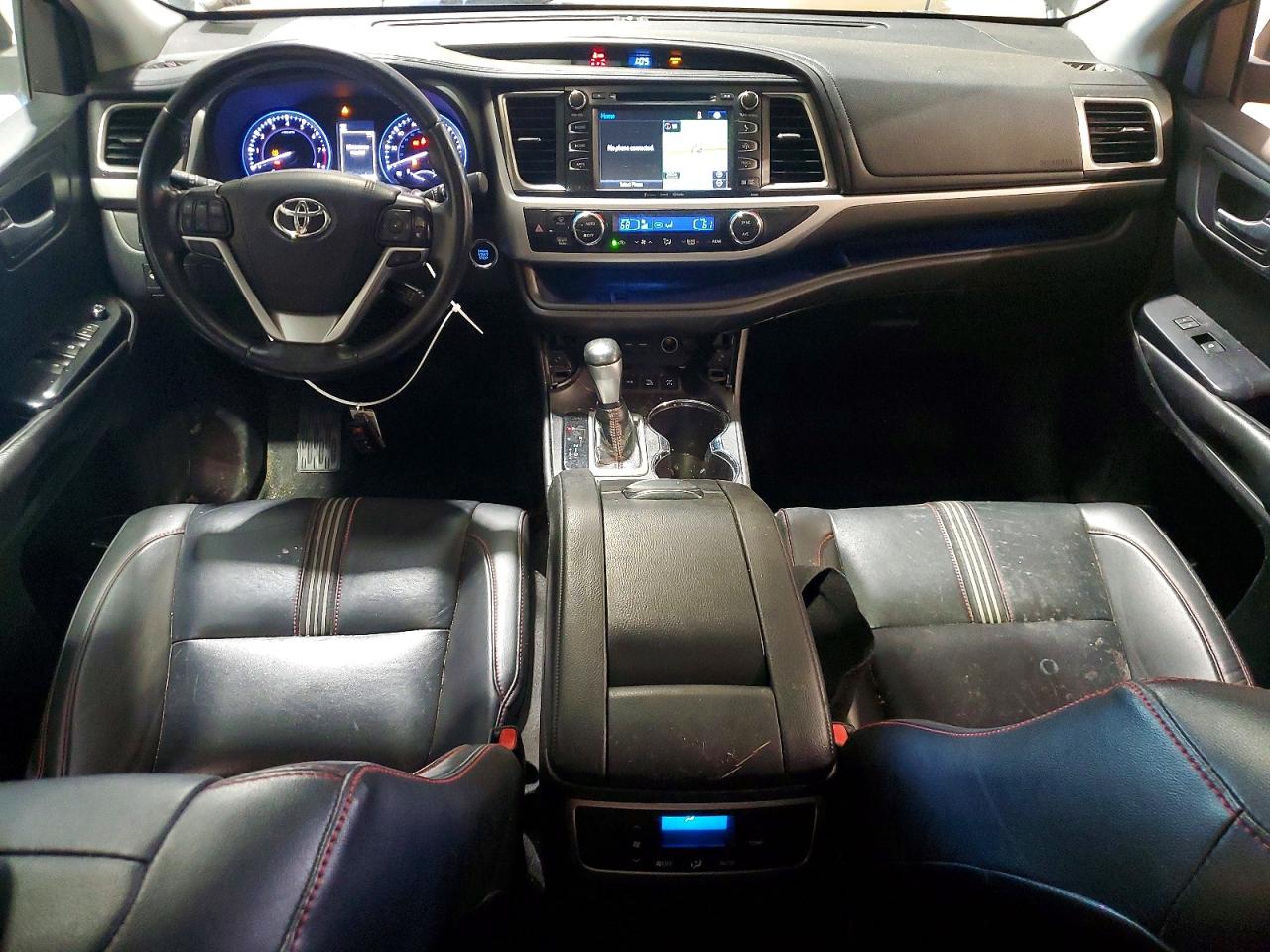 Toyota Highlander Se