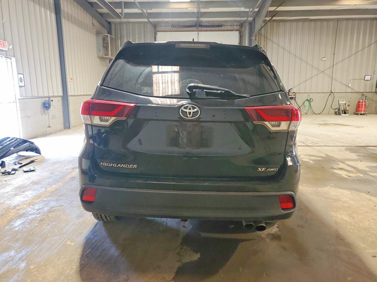 Toyota Highlander Se