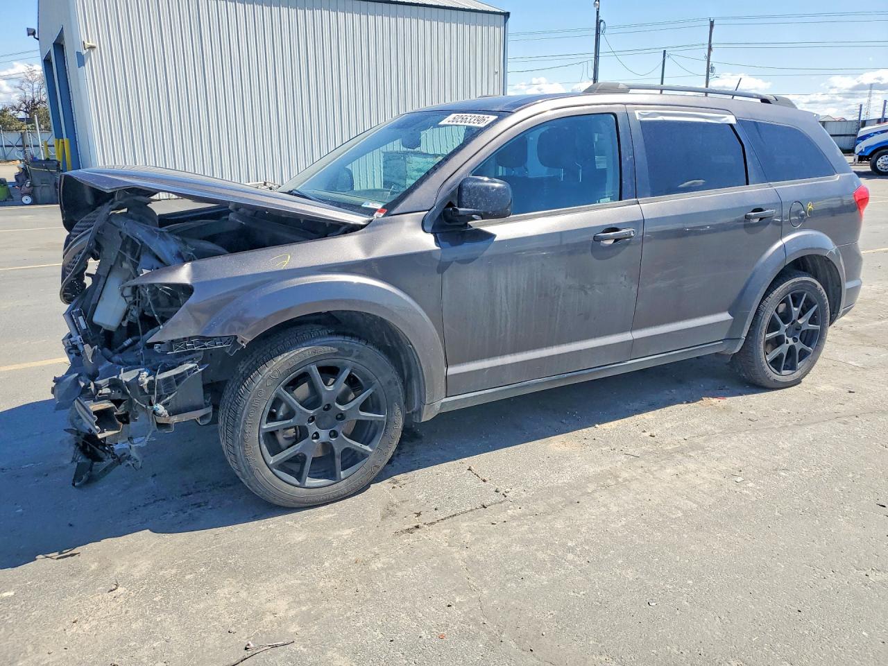 Salvage Dodge Journey Image