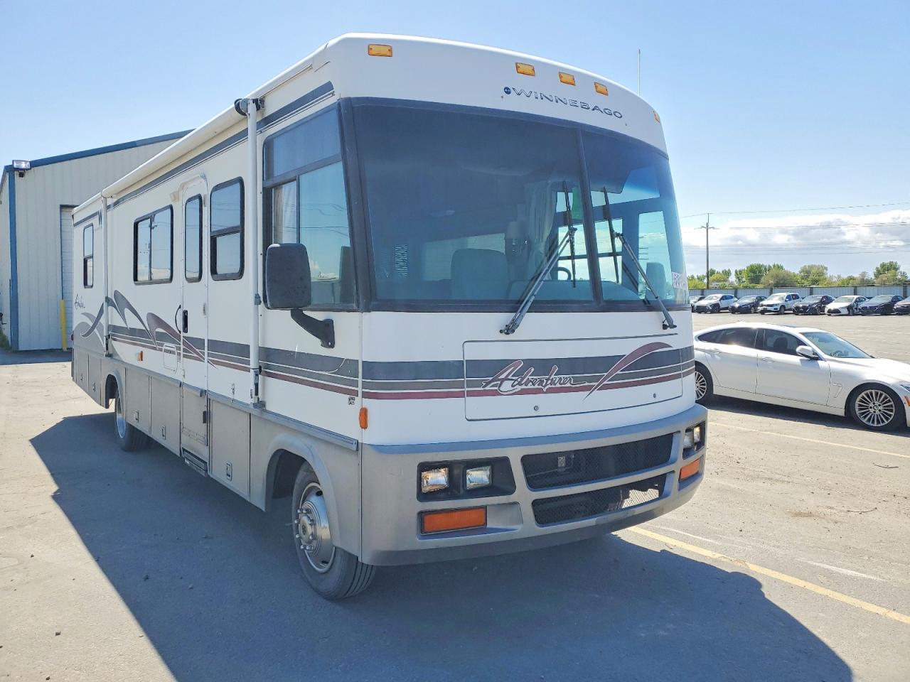 Salvage Winn F-550 Image