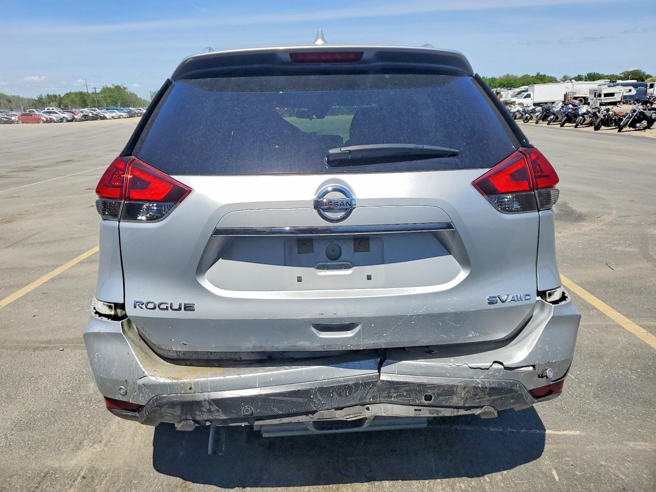 Nissan Rogue Sv