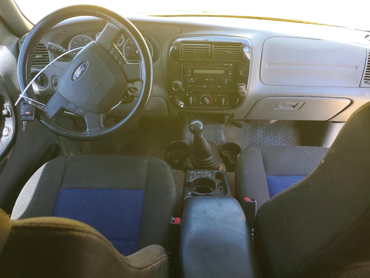 Ford Ranger Super Cab