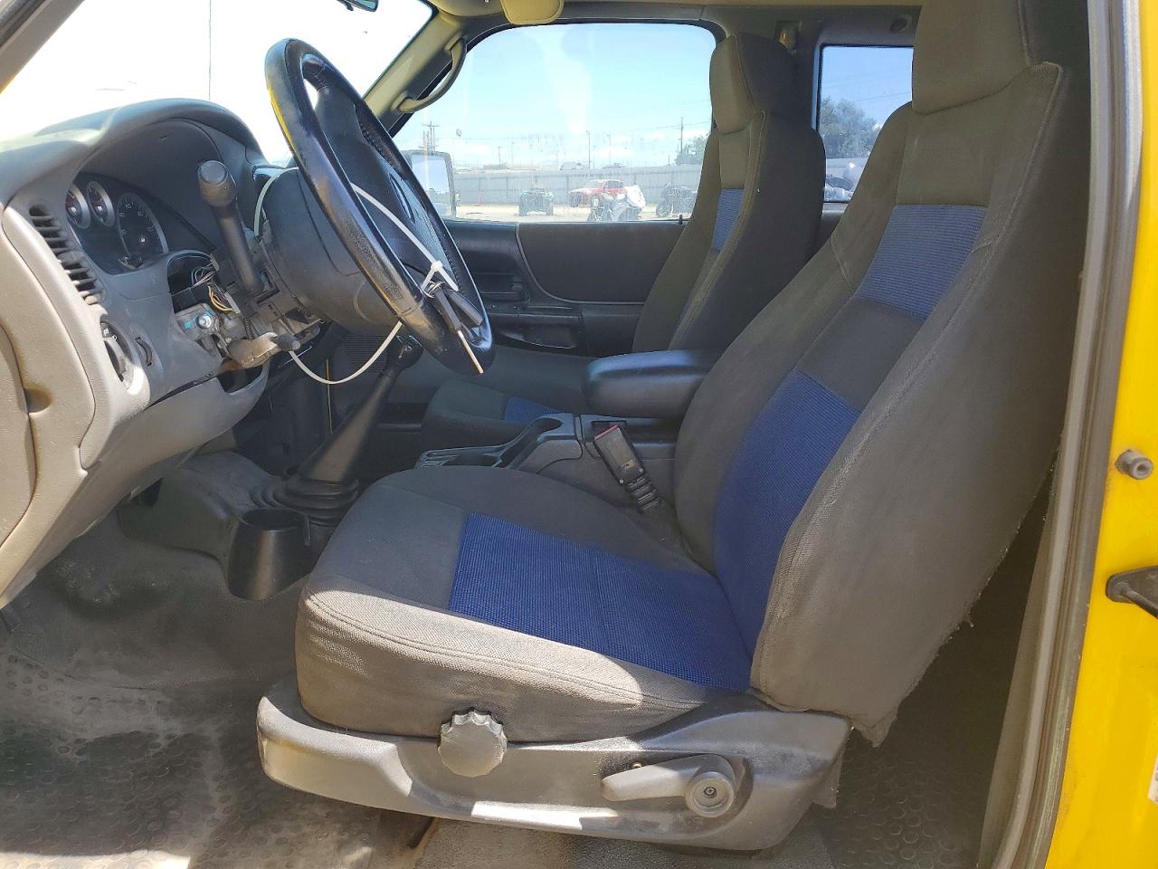 Ford Ranger Super Cab