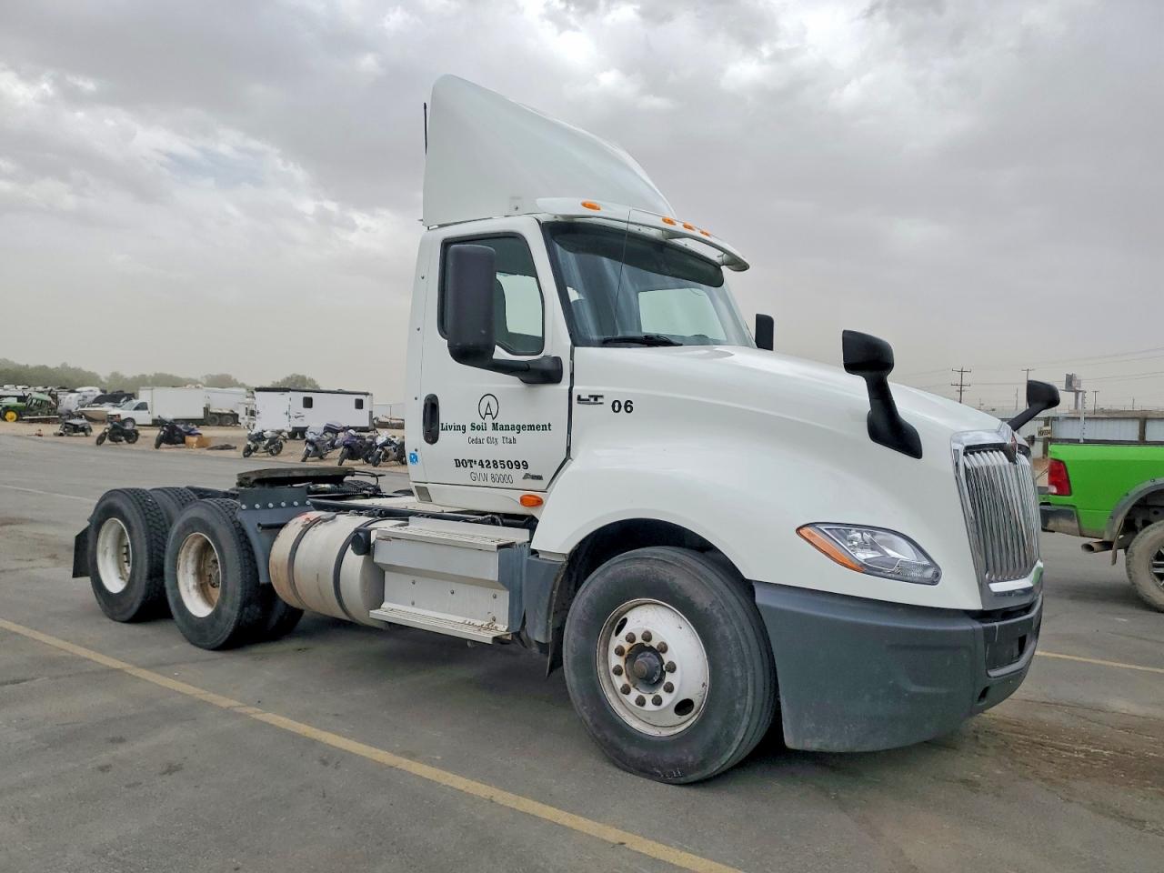 Salvage International Lt625 Image