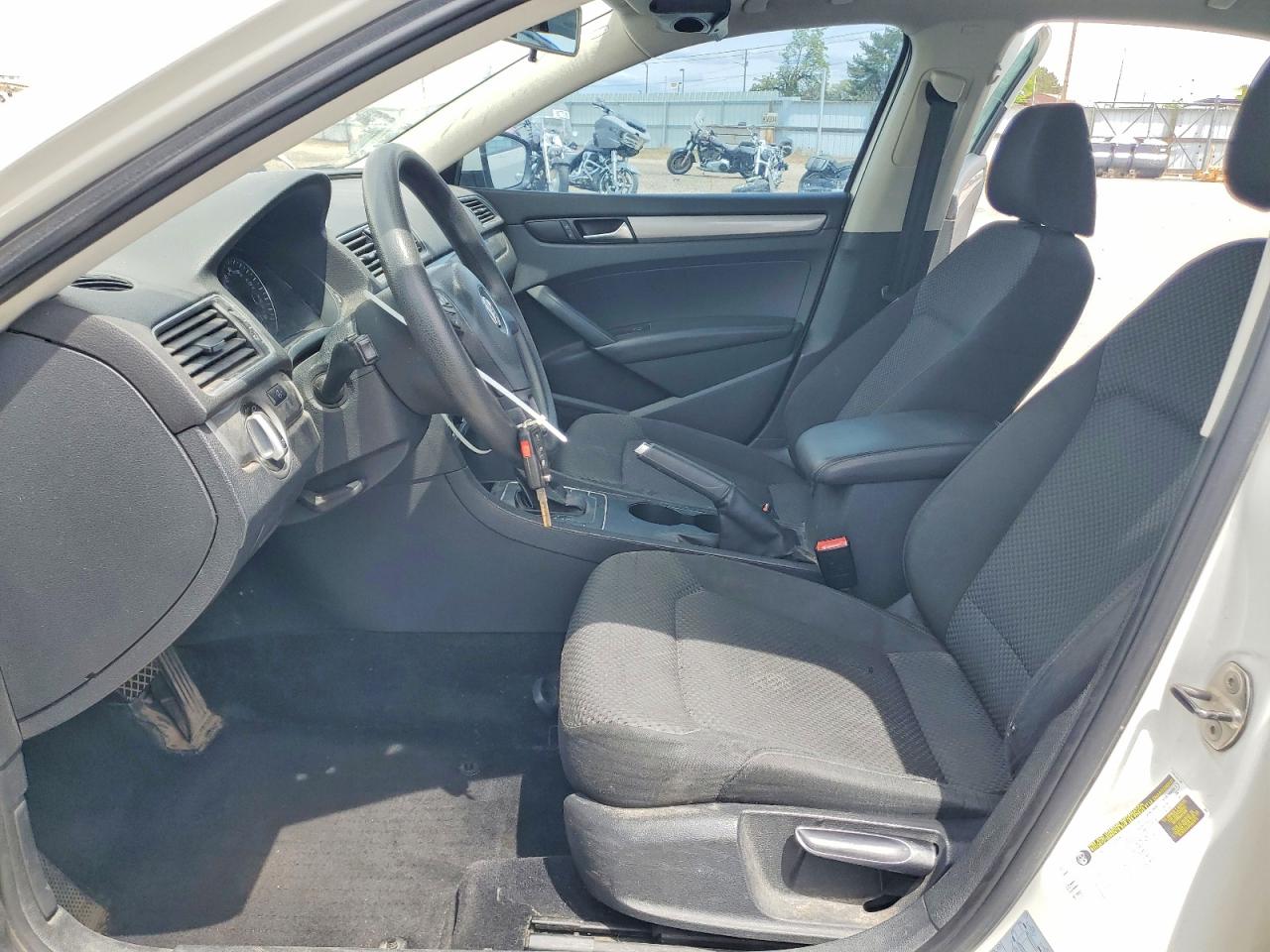 Volkswagen Passat S