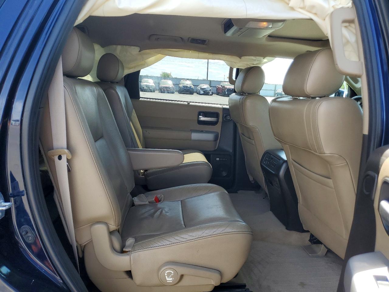 Toyota Sequoia Limited