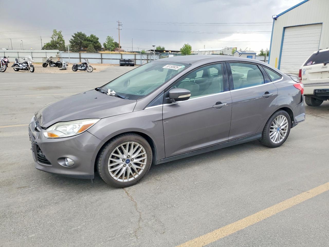 Salvage Ford Focus Image