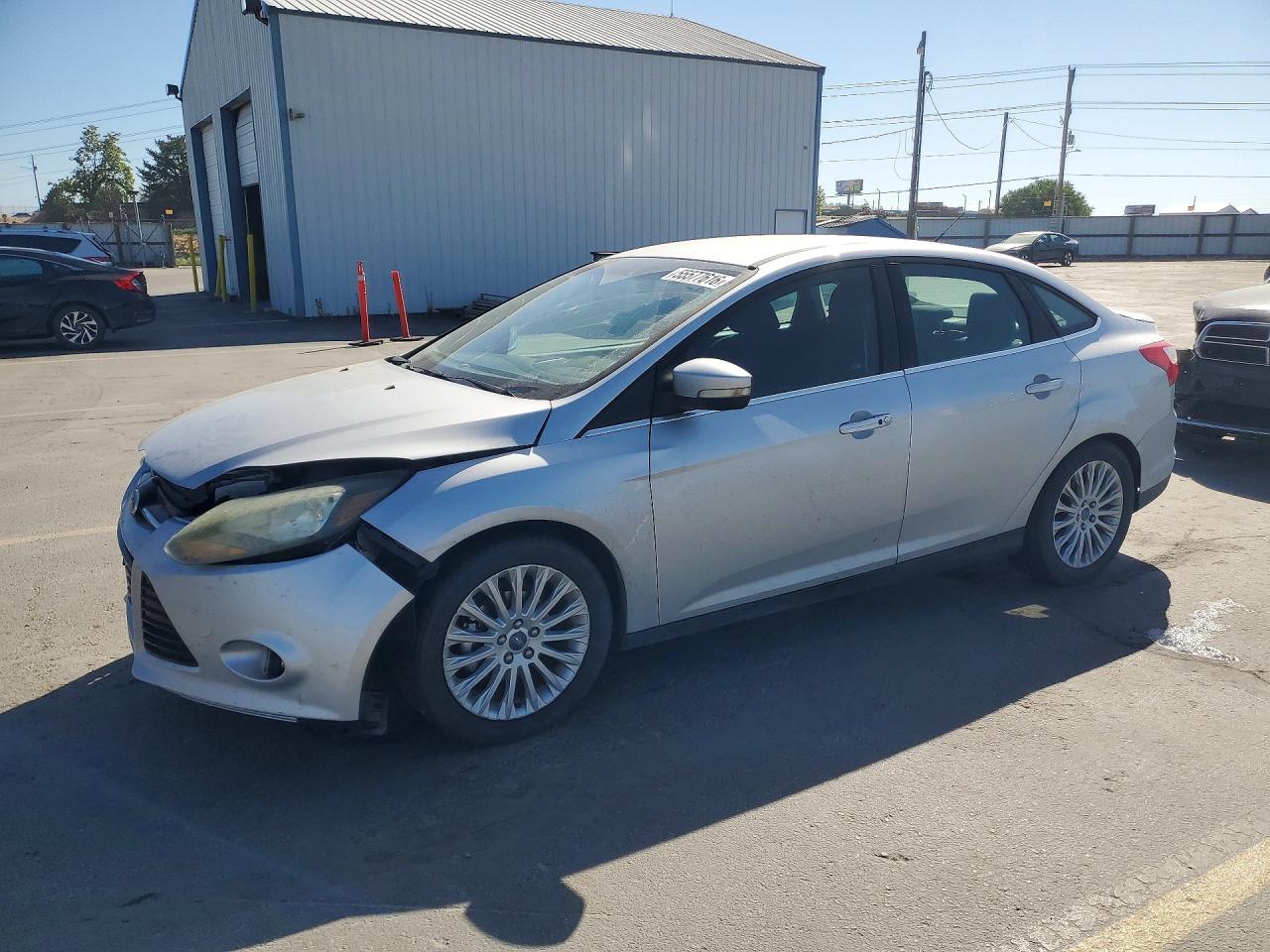 Salvage Ford Focus Image