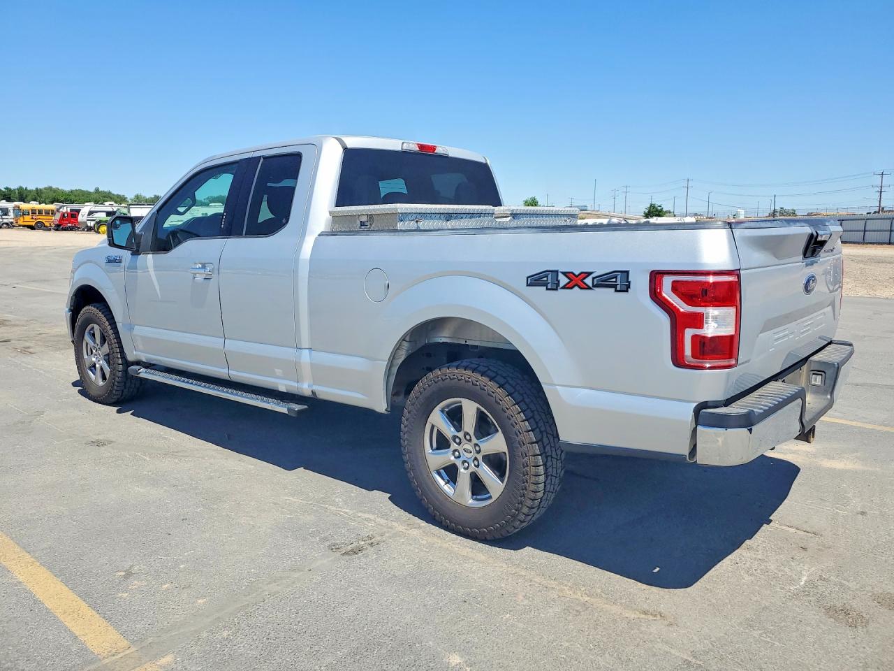 Ford F-150 Super Cab