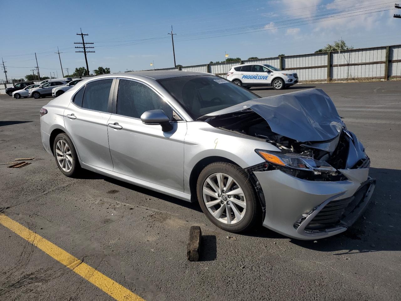 Toyota Camry Le