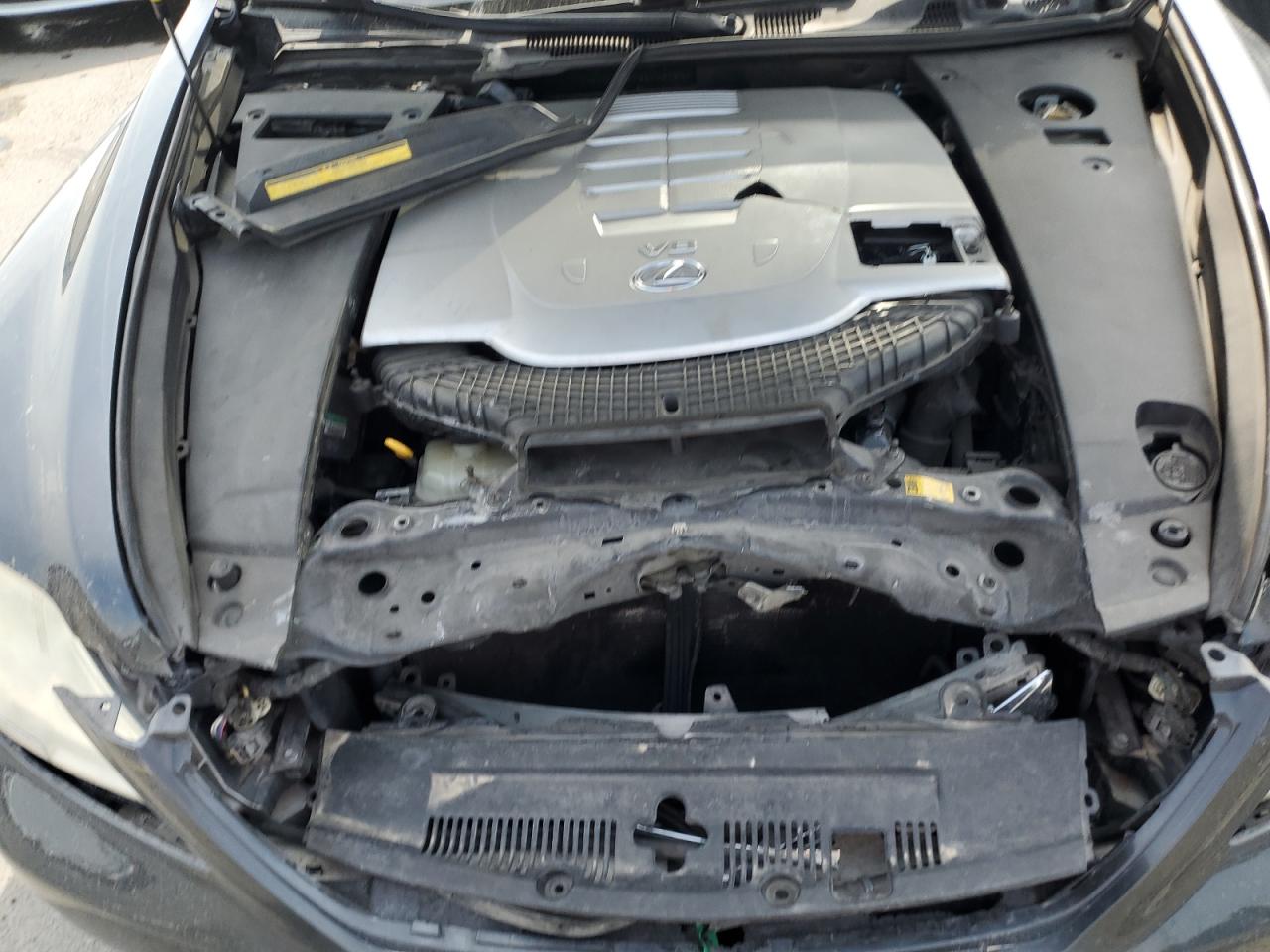 Lexus LS 460