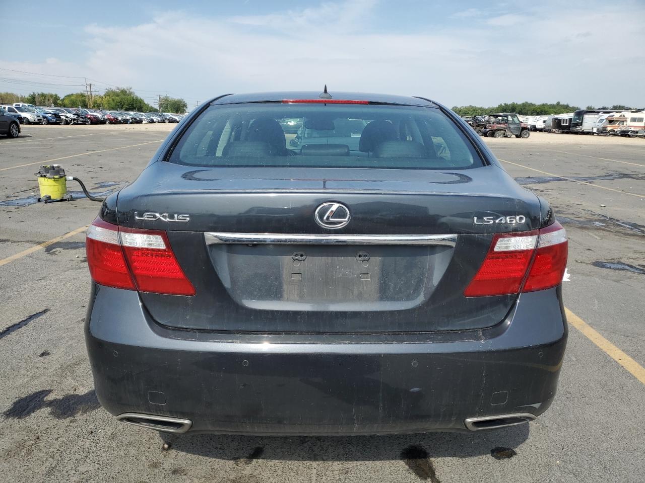 Lexus LS 460