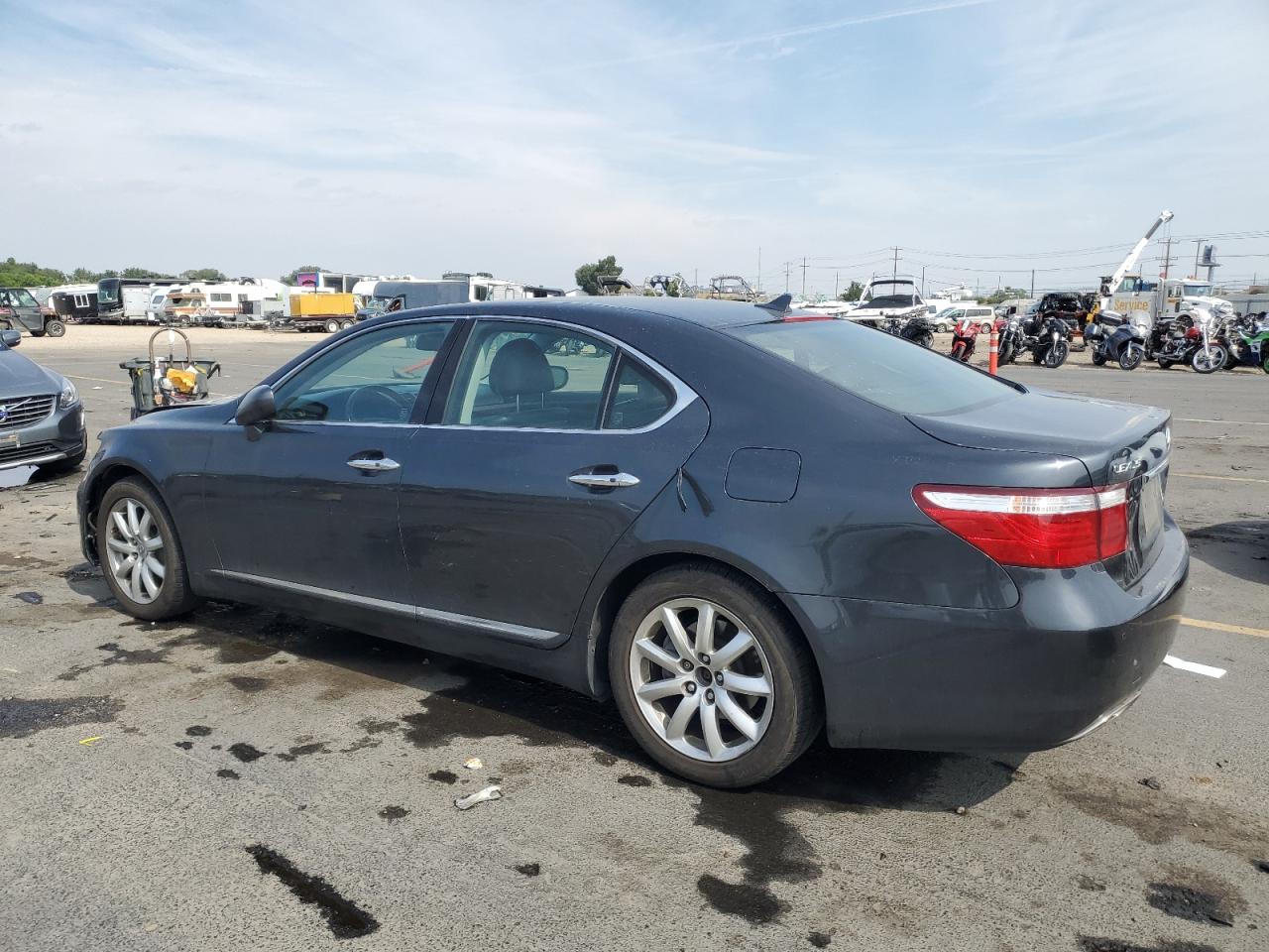Lexus LS 460