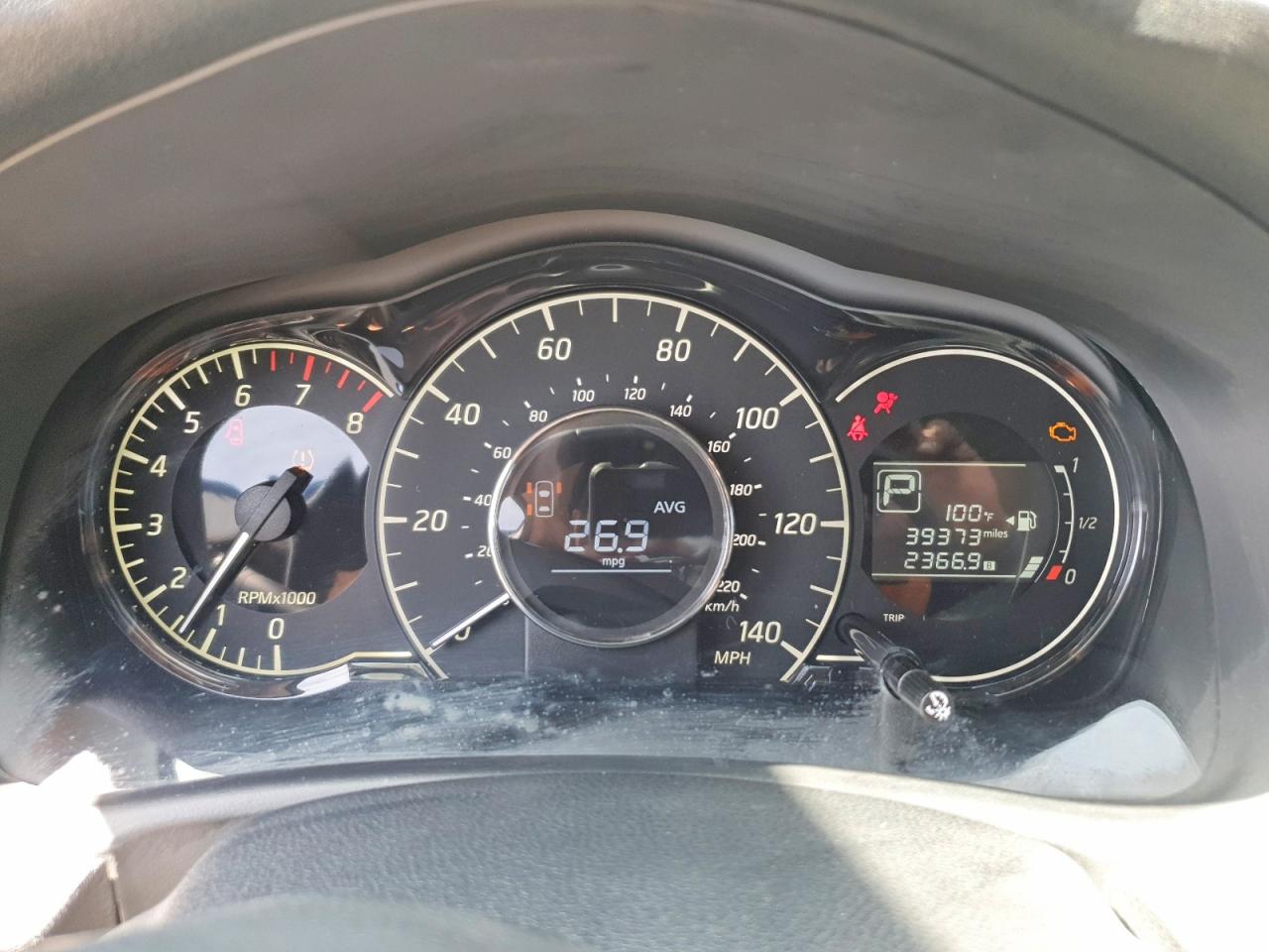 Nissan Versa Sv