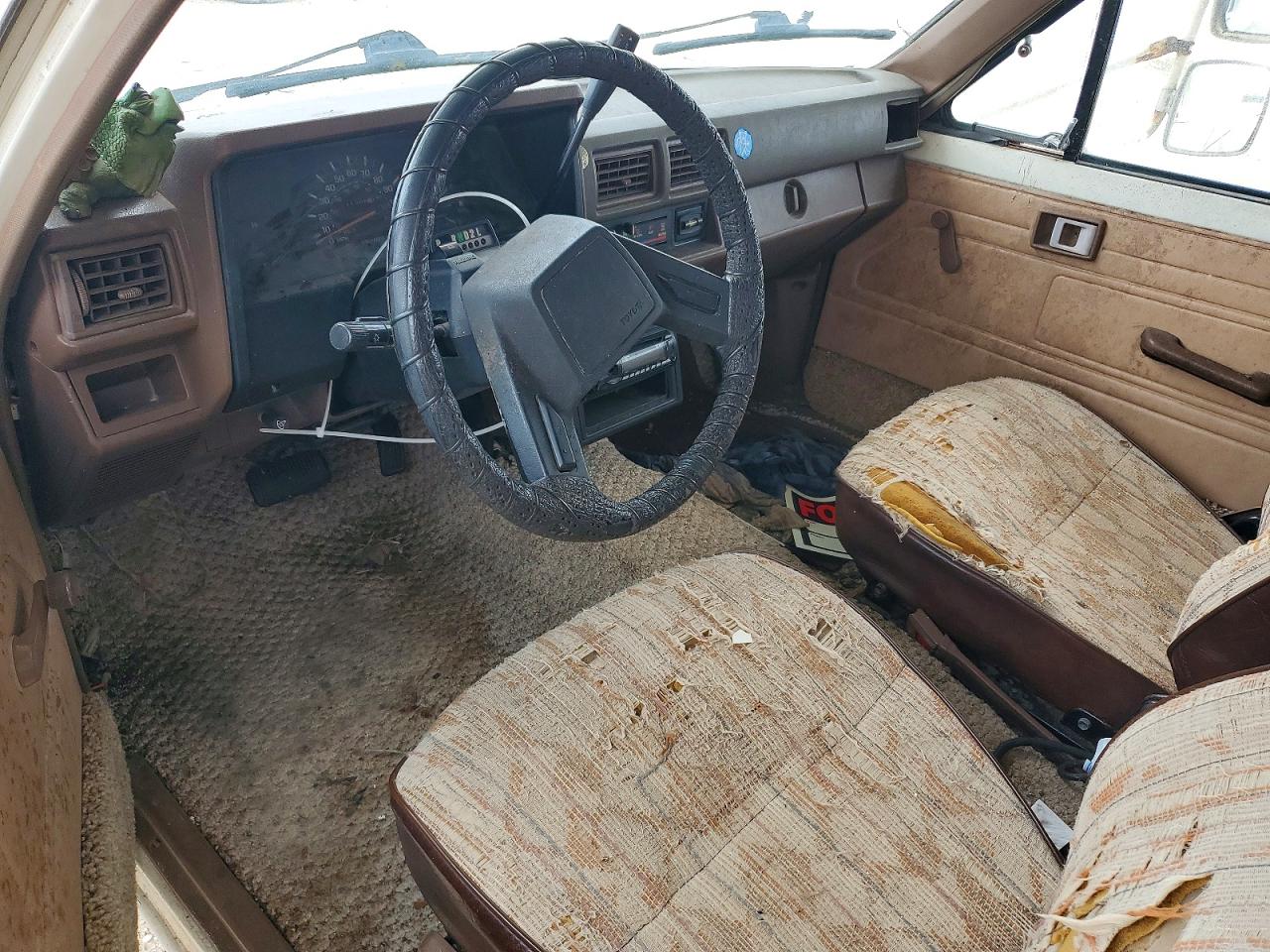 Toyota Pickup Cab Chassis Rn55