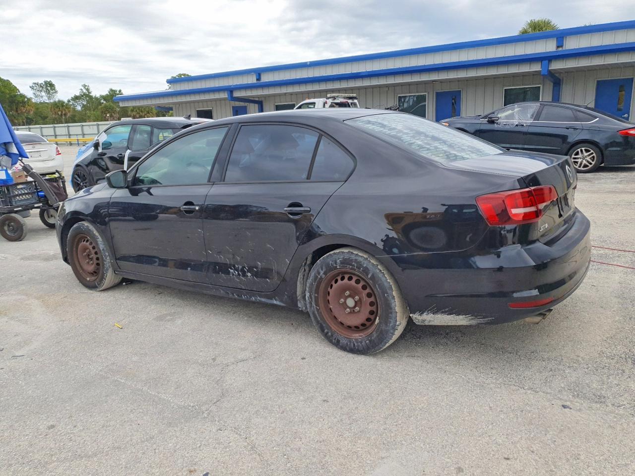 Volkswagen Jetta S