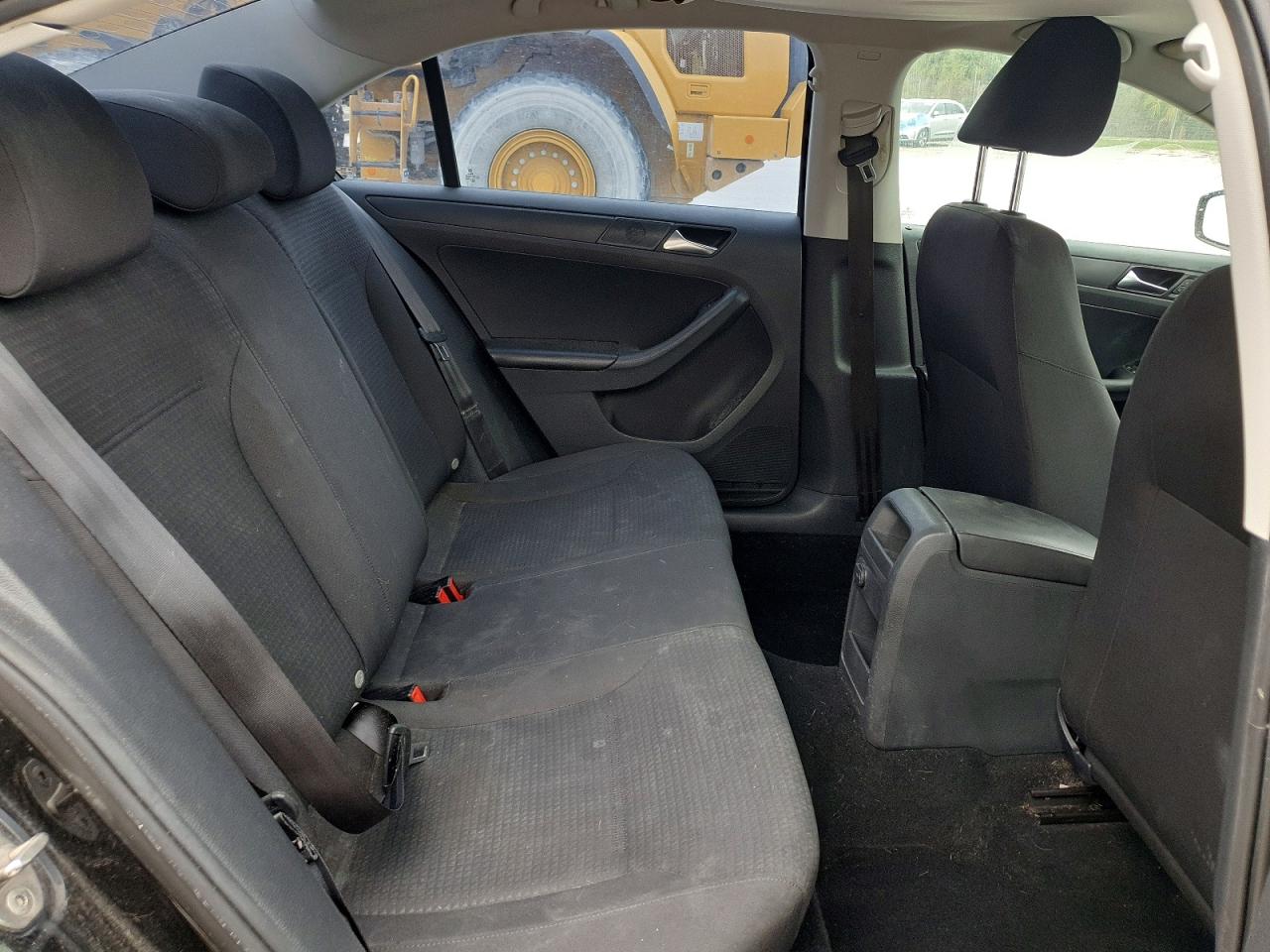 Volkswagen Jetta S