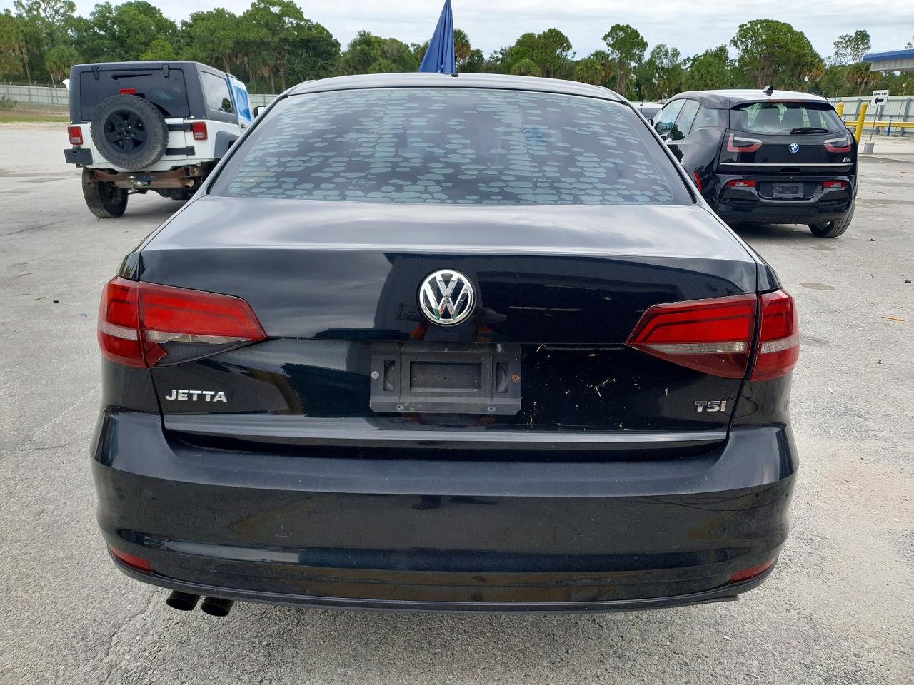 Volkswagen Jetta S