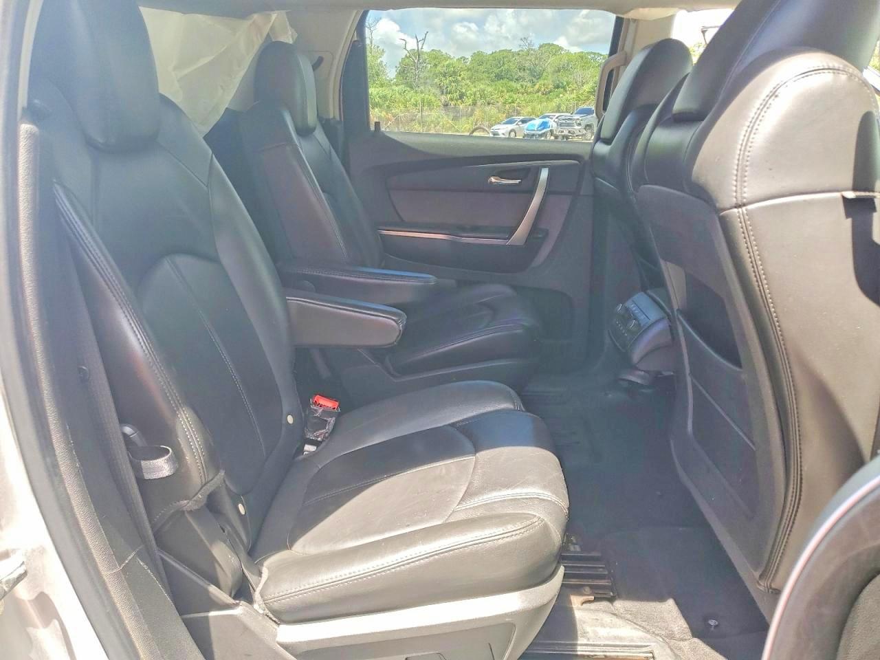 GMC Acadia Slt-1