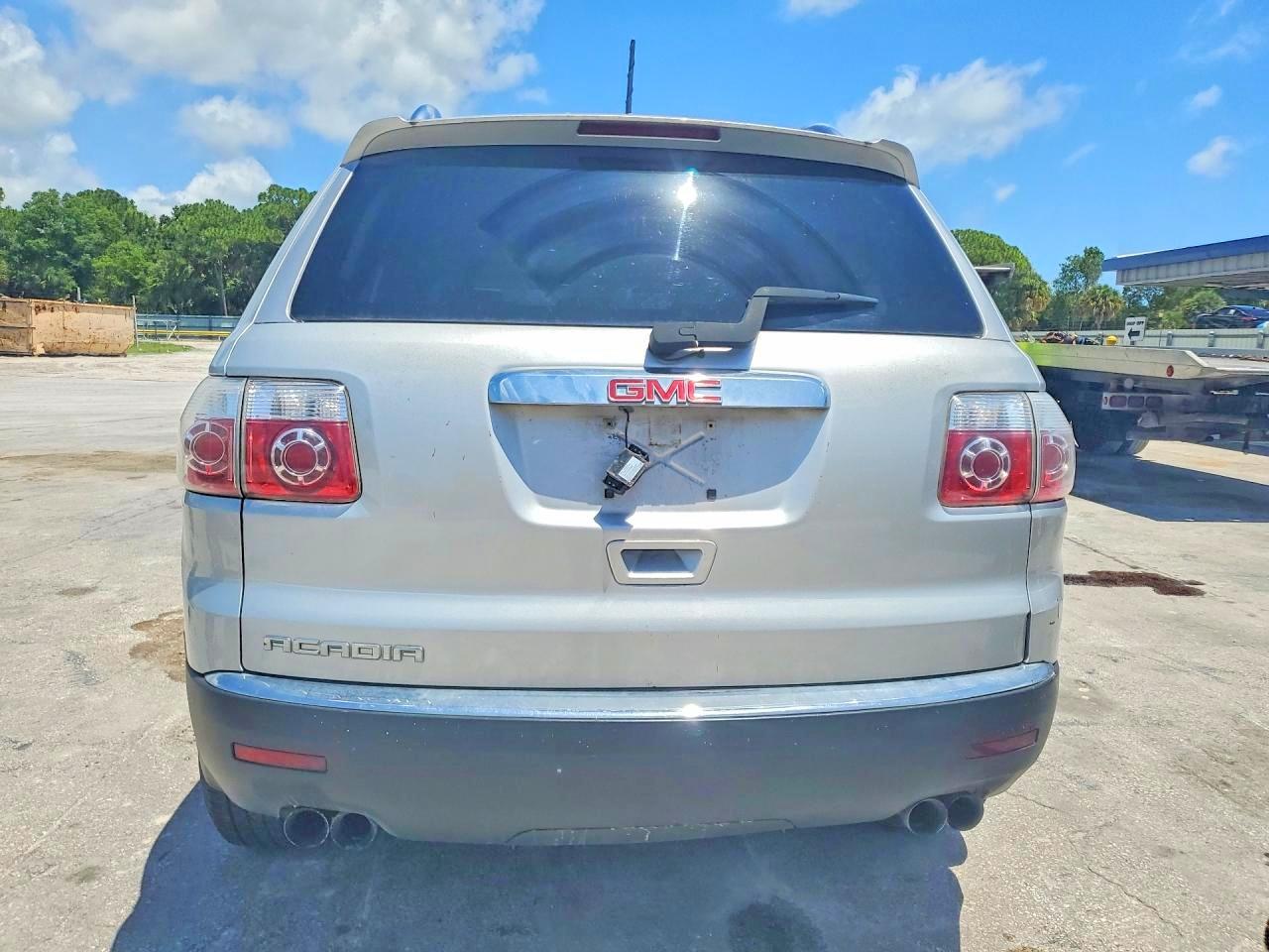 GMC Acadia Slt-1