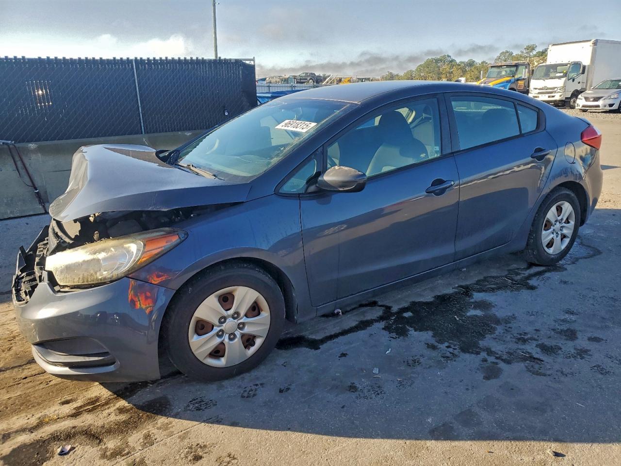Salvage Kia Forte Image
