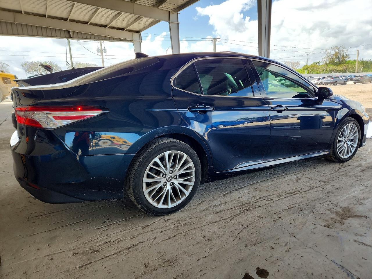 Toyota Camry Xle