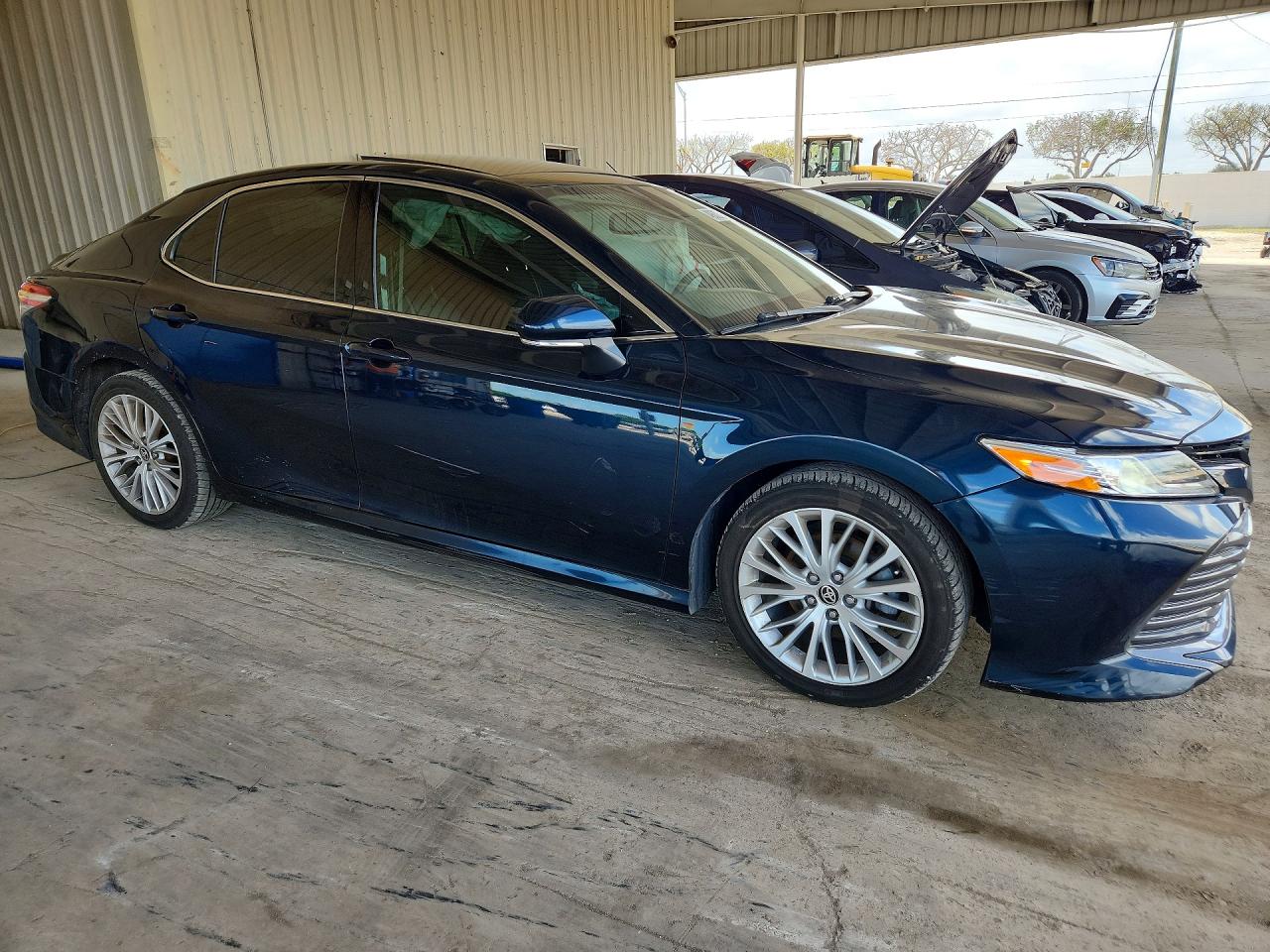 Toyota Camry Xle
