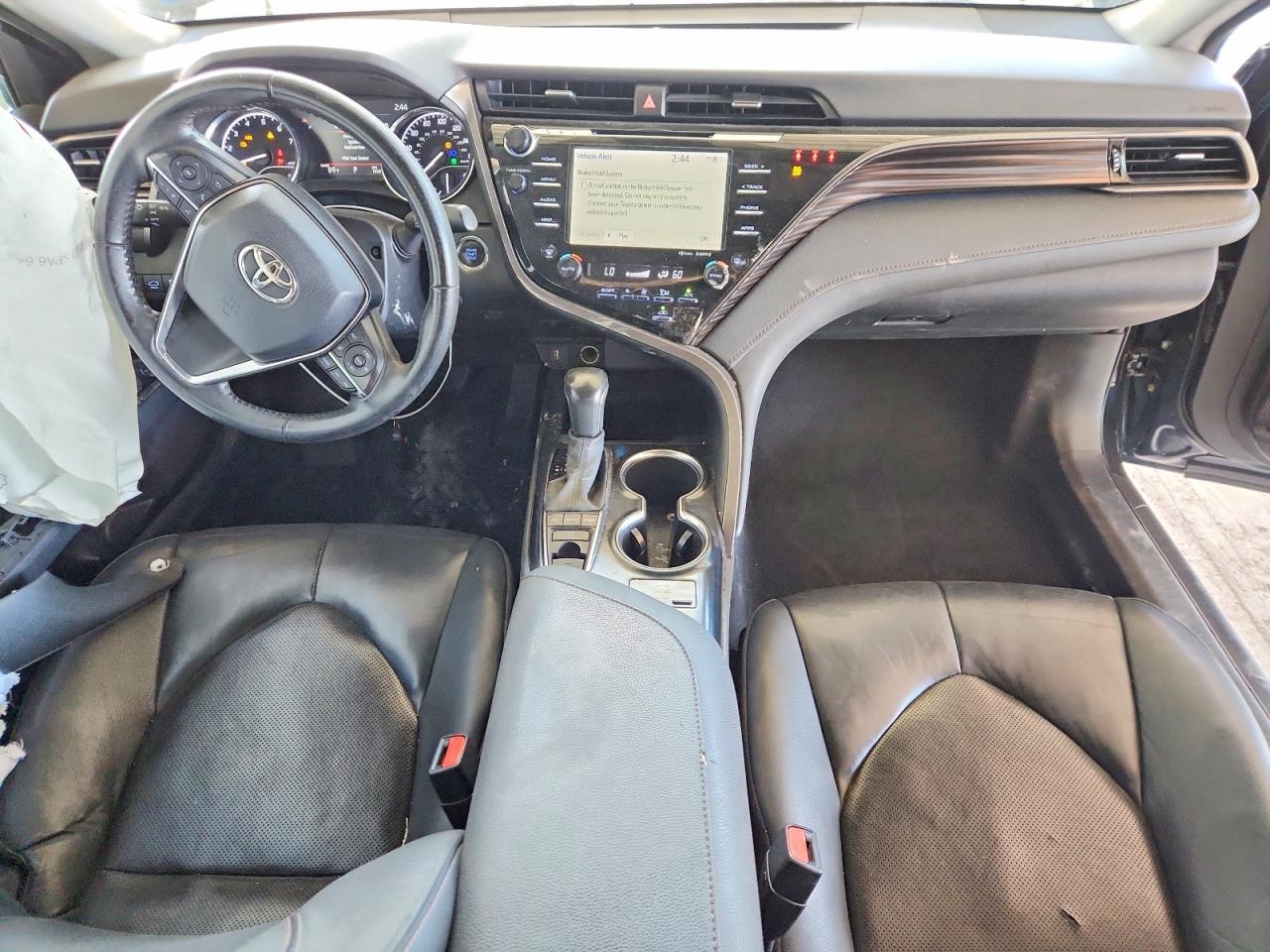 Toyota Camry Xle