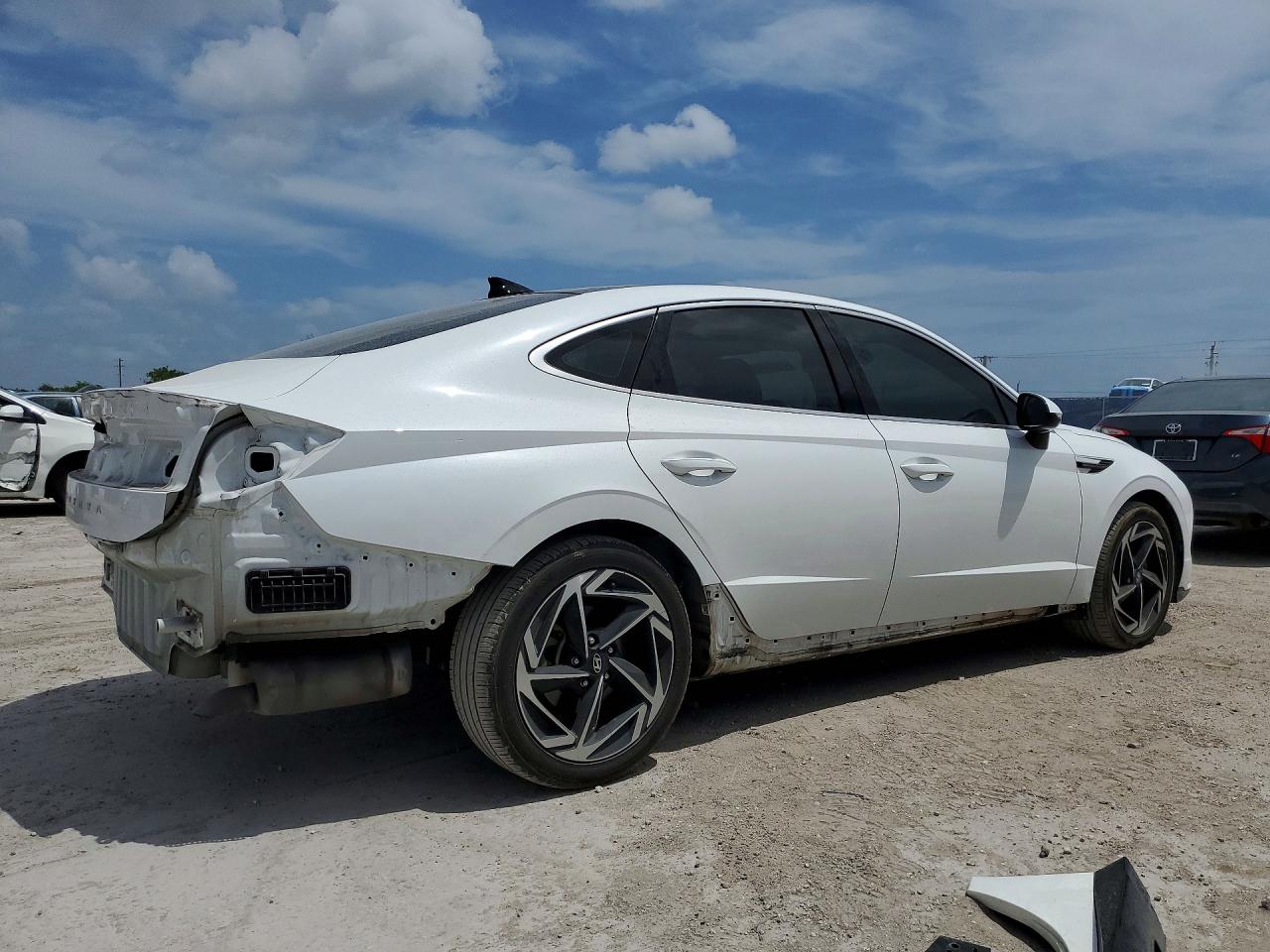 Hyundai SONATA Sel