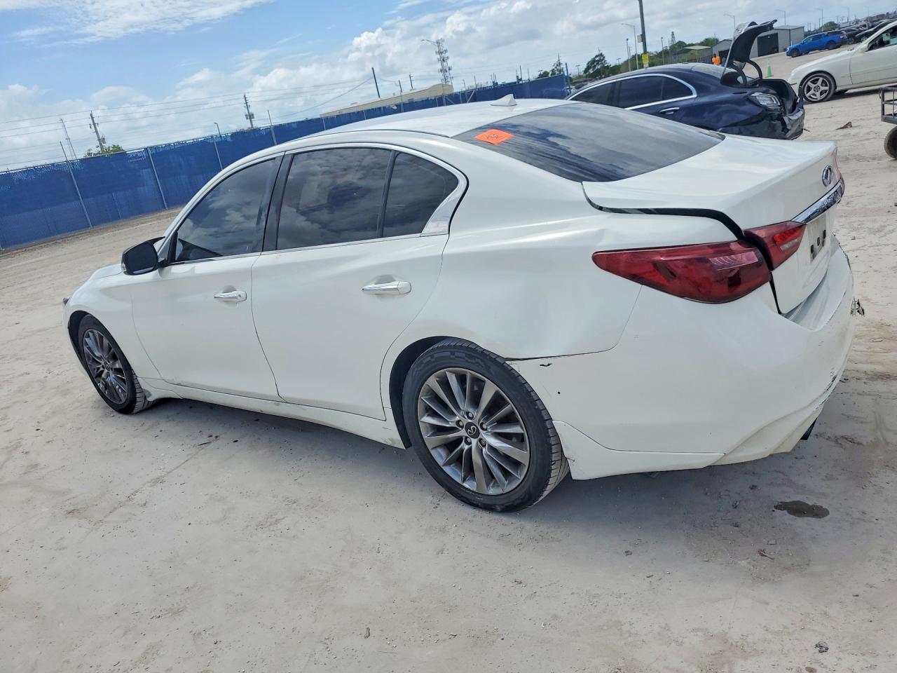 INFINITI Q50 3.0t L 3.0t Luxe