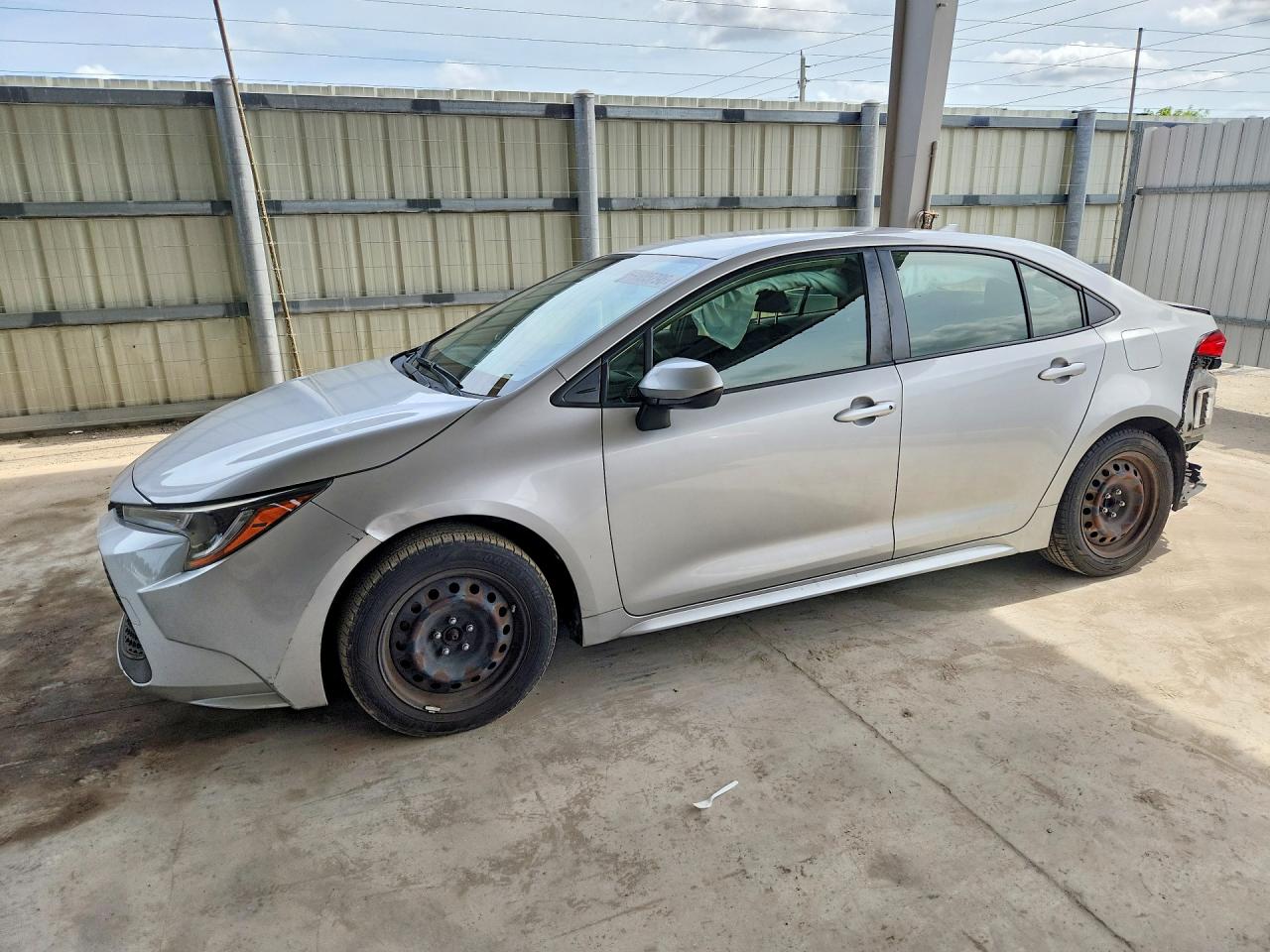 Salvage Toyota Corolla Image