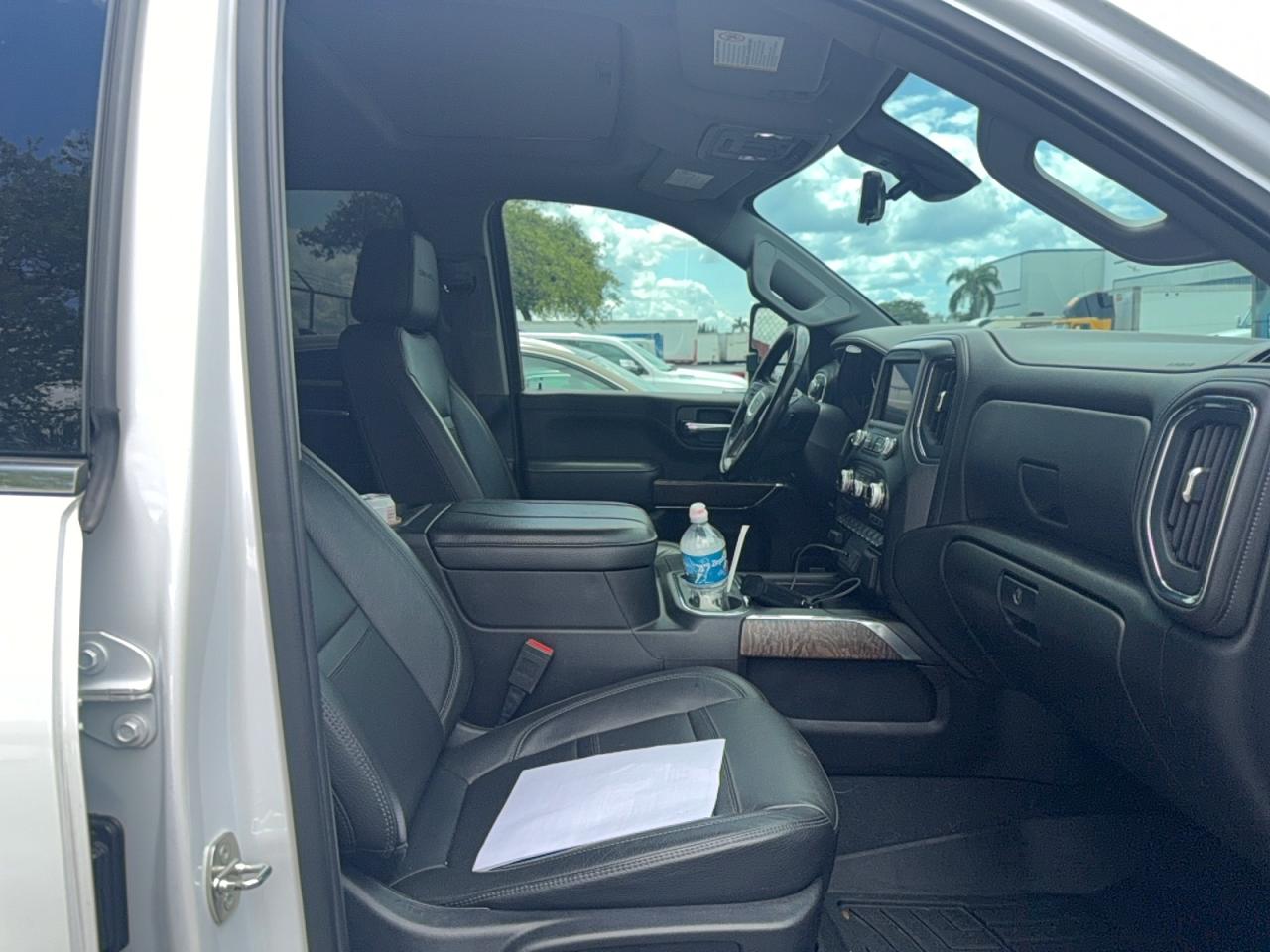 GMC Sierra K2500 Denali