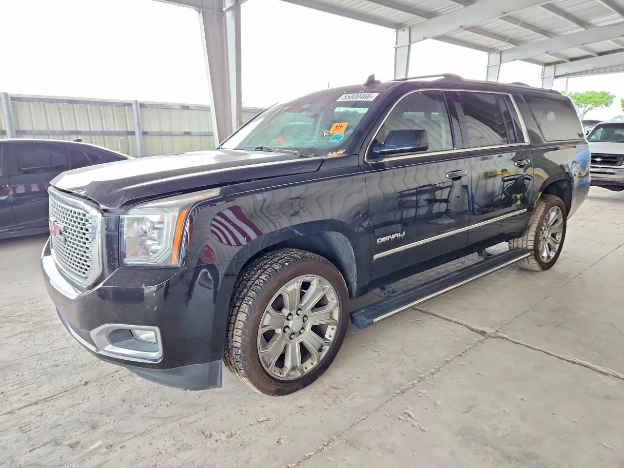 Salvage GMC Yukon Image