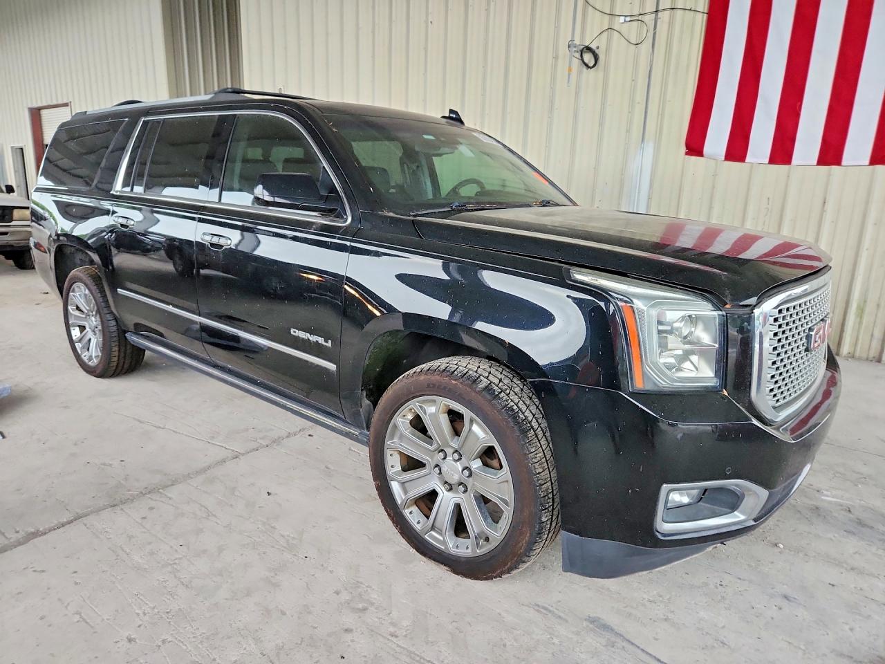 GMC Yukon Denali