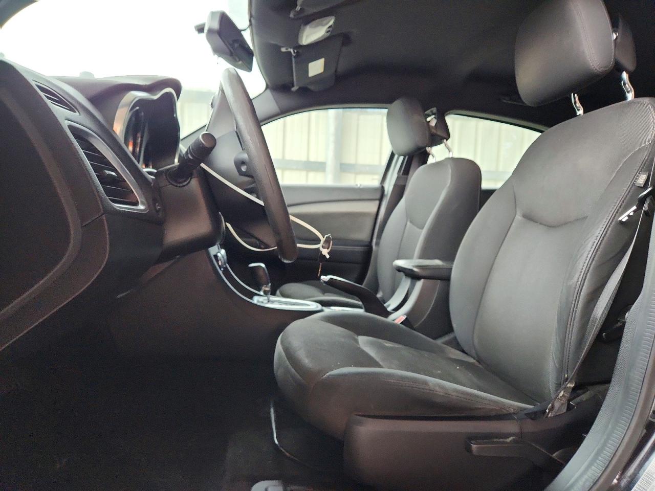 Dodge Avenger Se